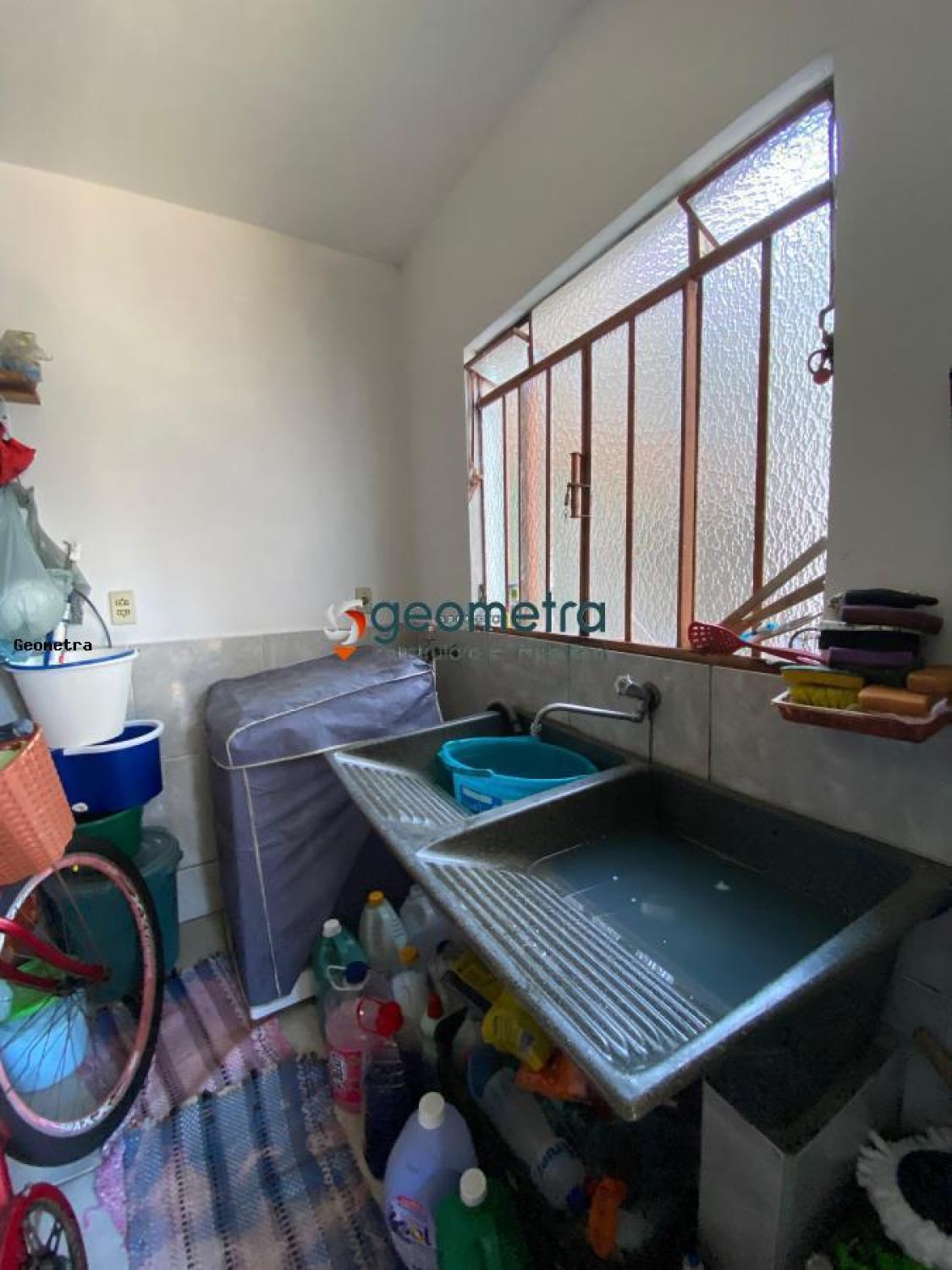 Sobrado no bairro Piçarras