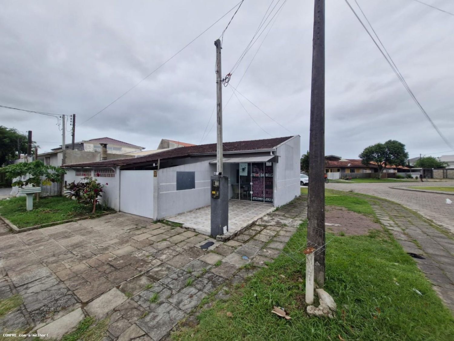 Casa Comercial no bairro Cohapar
