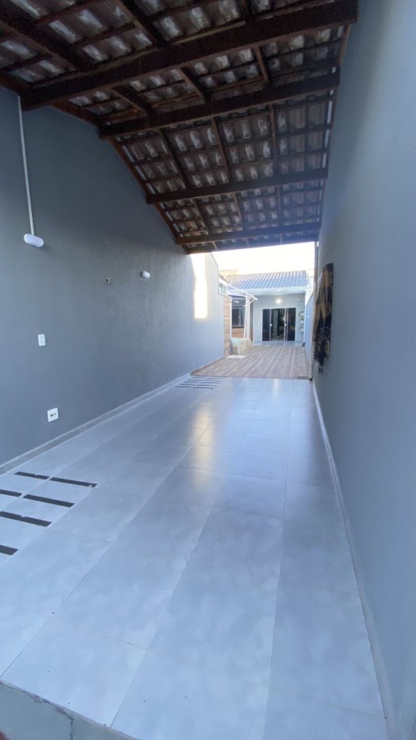 Casa Mobiliada no bairro Bal Eliana