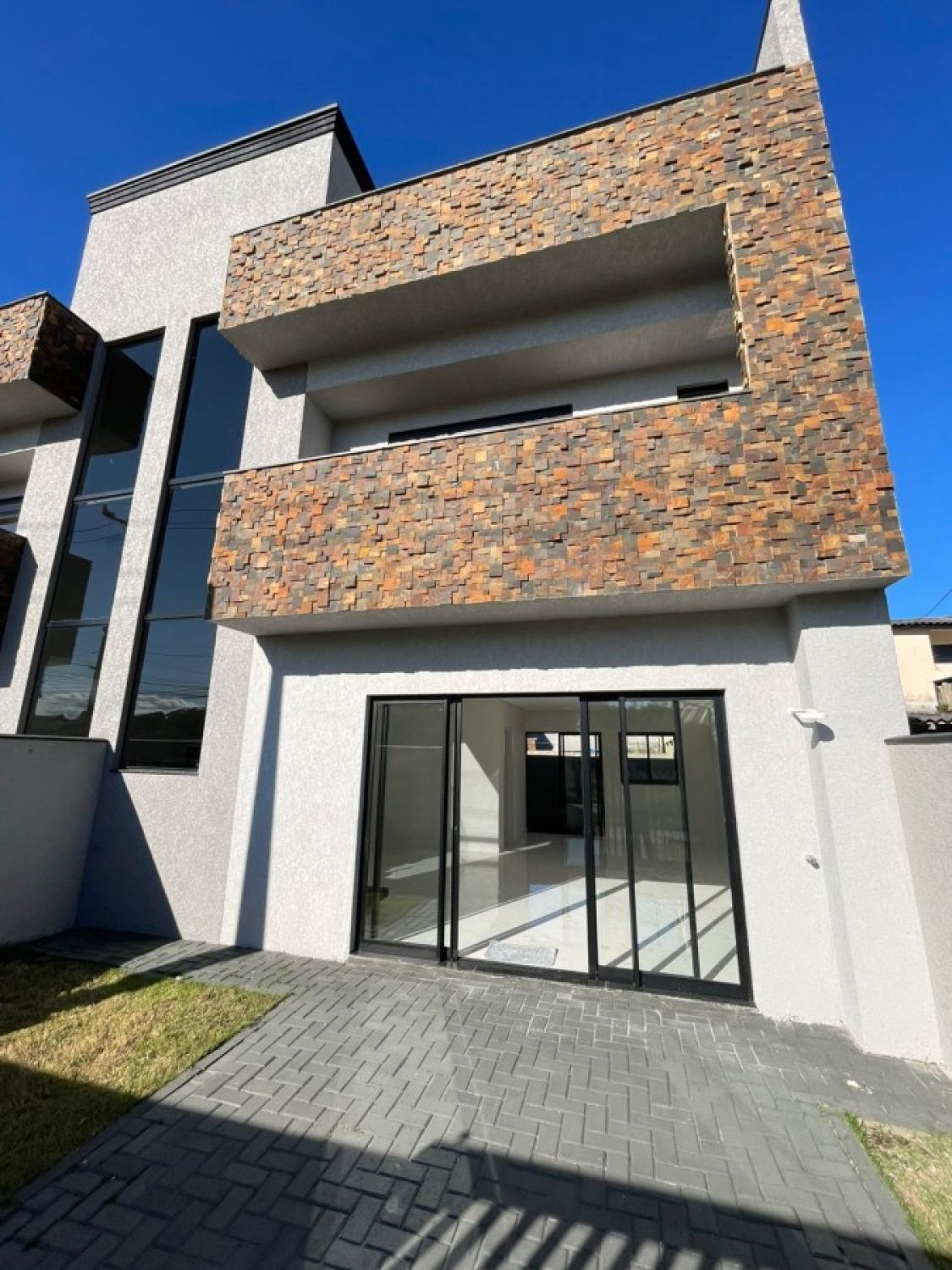 Sobrado no bairro Brejatuba