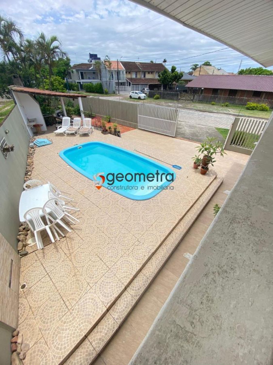 Sobrado no bairro Brejatuba