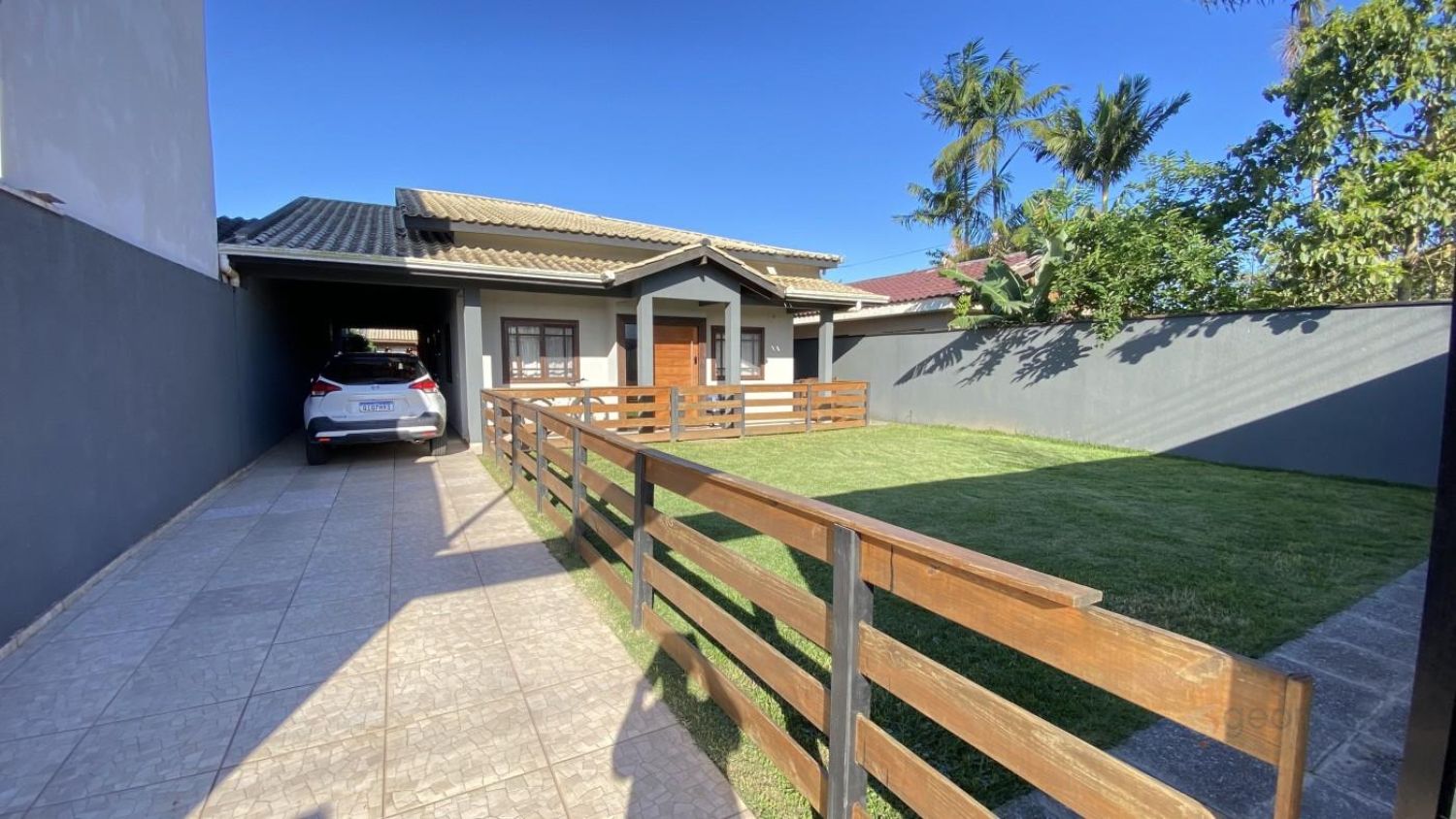 Casa no bairro Piçarras