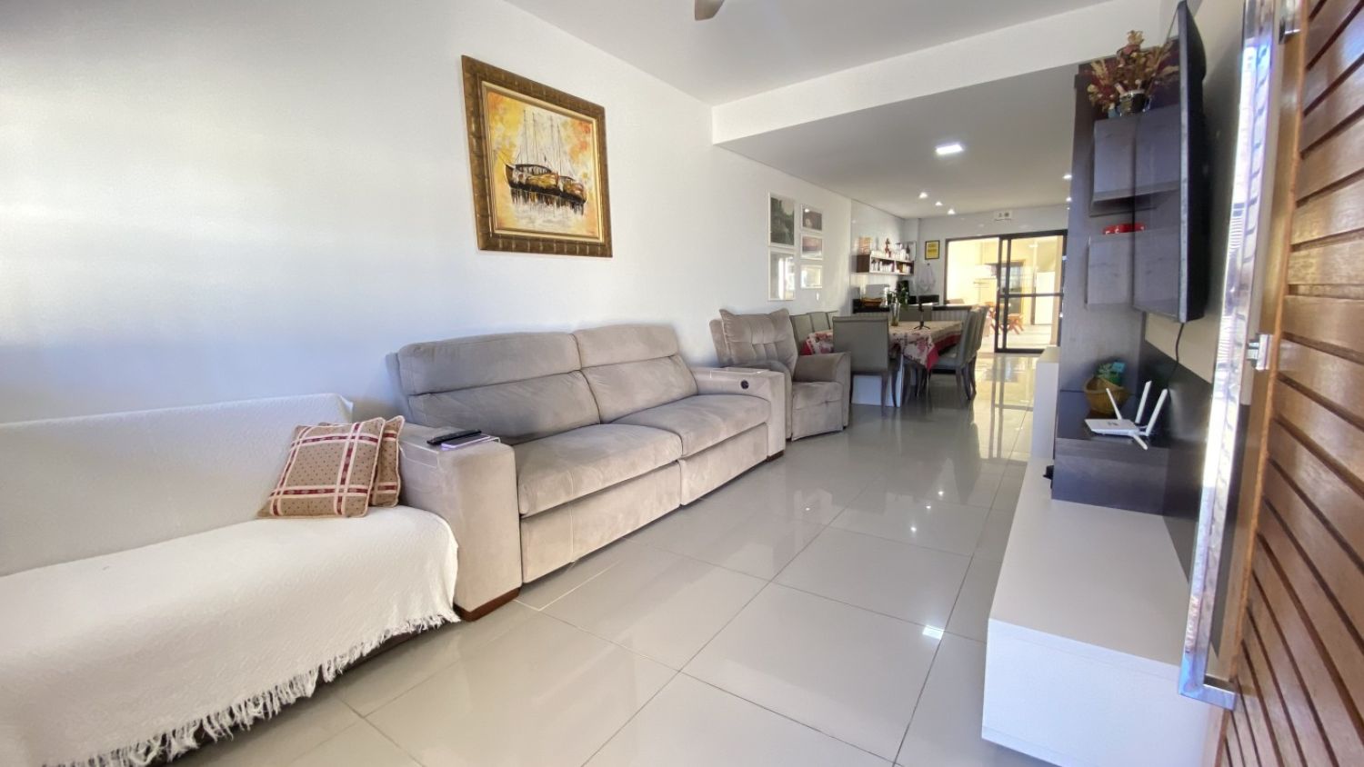 Sobrado no bairro Balnério Brejatuba