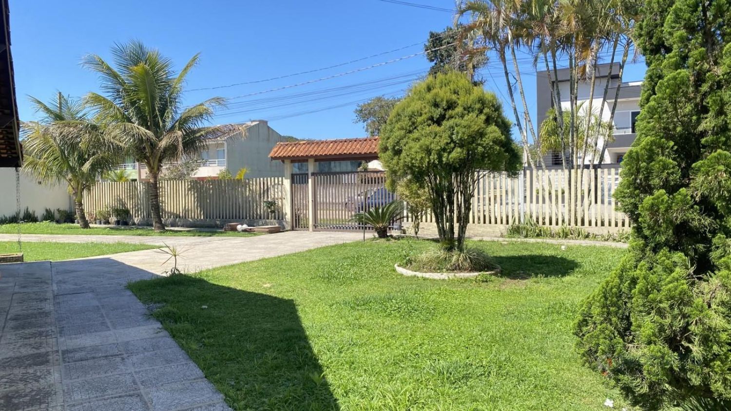 Casa no bairro Balnério Brejatuba