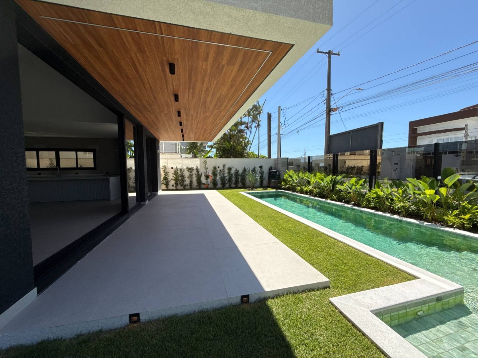 Alto Padrão no bairro Balneário Eliana