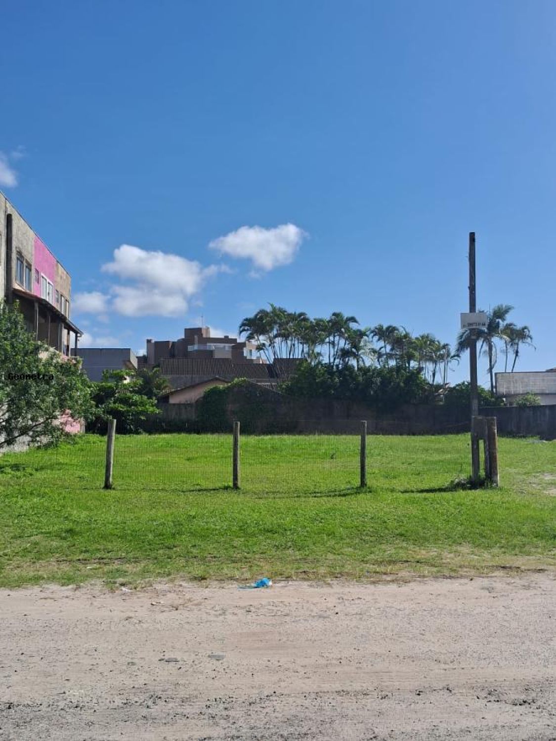 Terreno no bairro Balnério Brejatuba