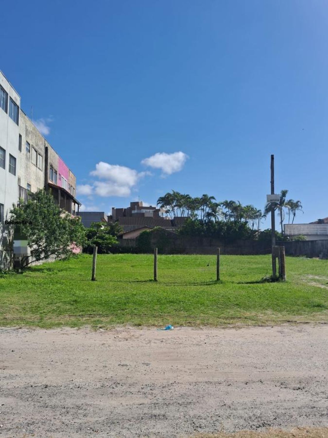 Terreno no bairro Balnério Brejatuba