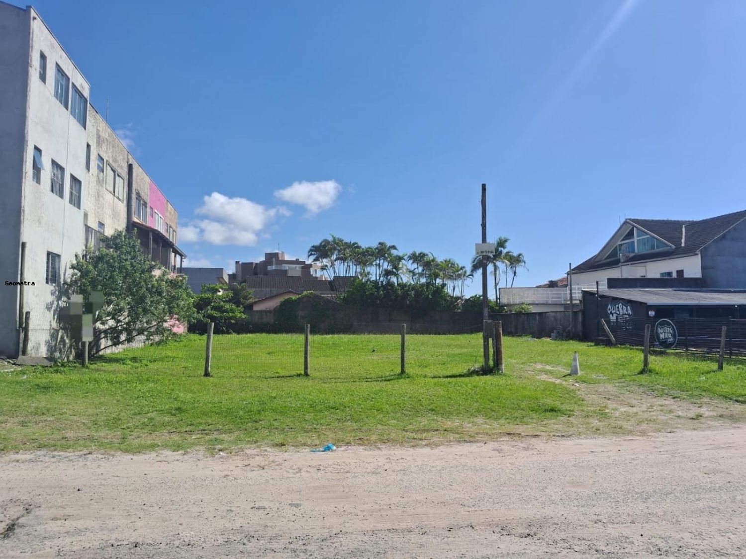 Terreno no bairro Balnério Brejatuba