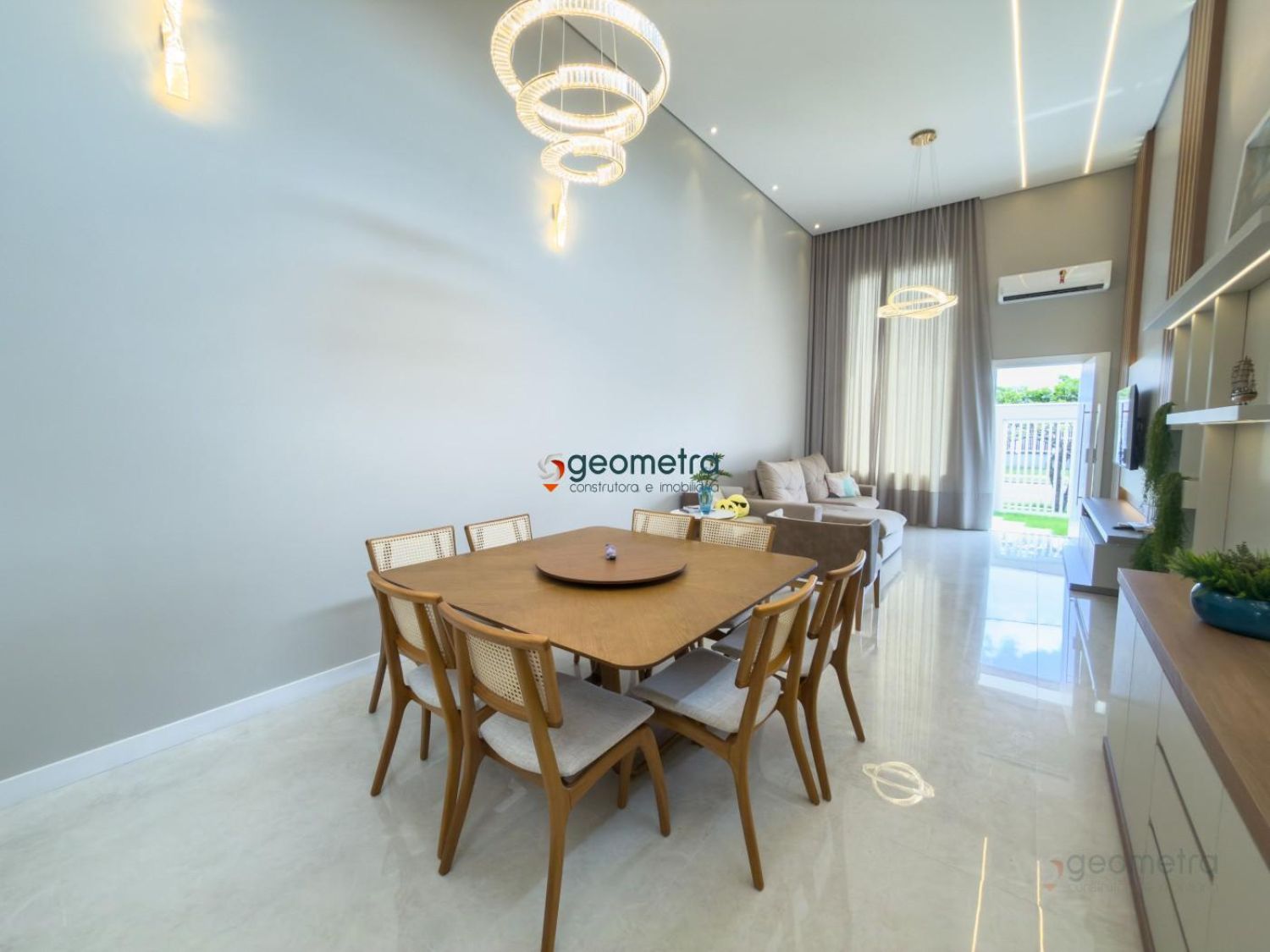 Alto Padrão no bairro Balnério Brejatuba