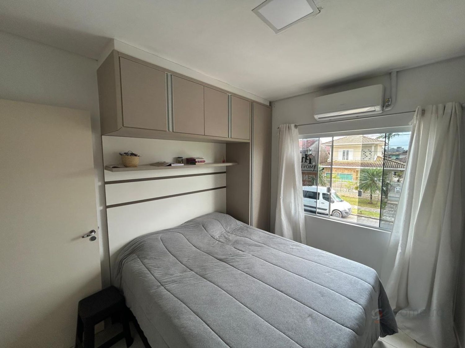 Apartamento no bairro Bal Eliana