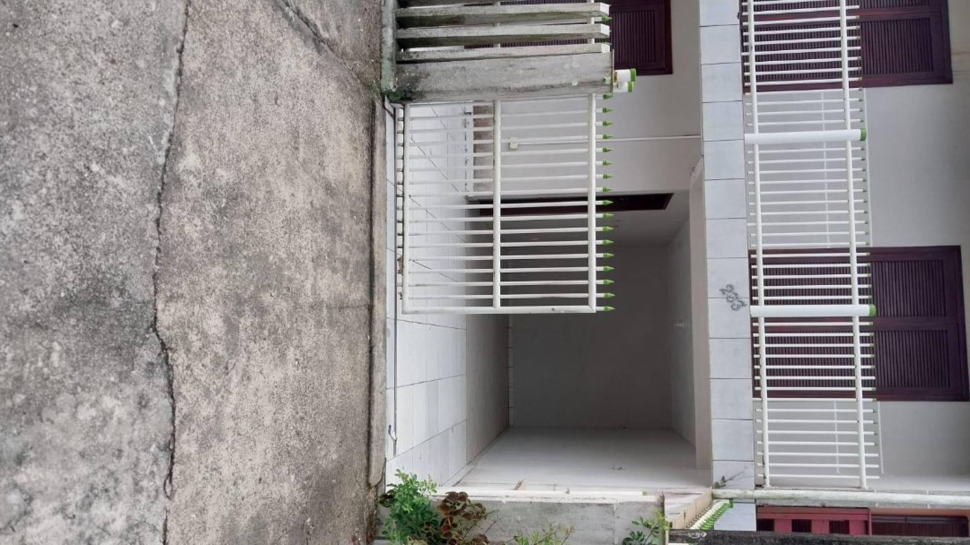 SOBRADO PARA LOCAÇÃO ANUAL