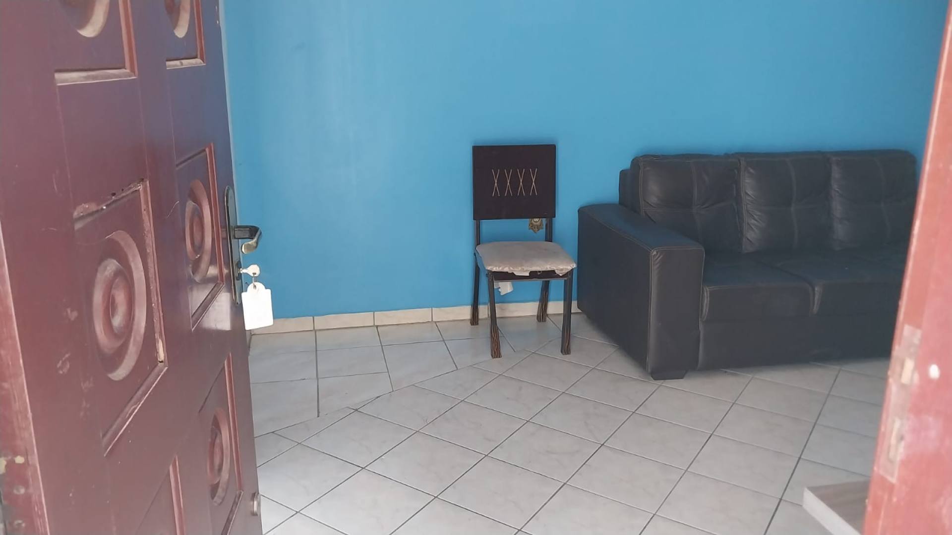 SOBRADO PARA LOCAÇÃO ANUAL