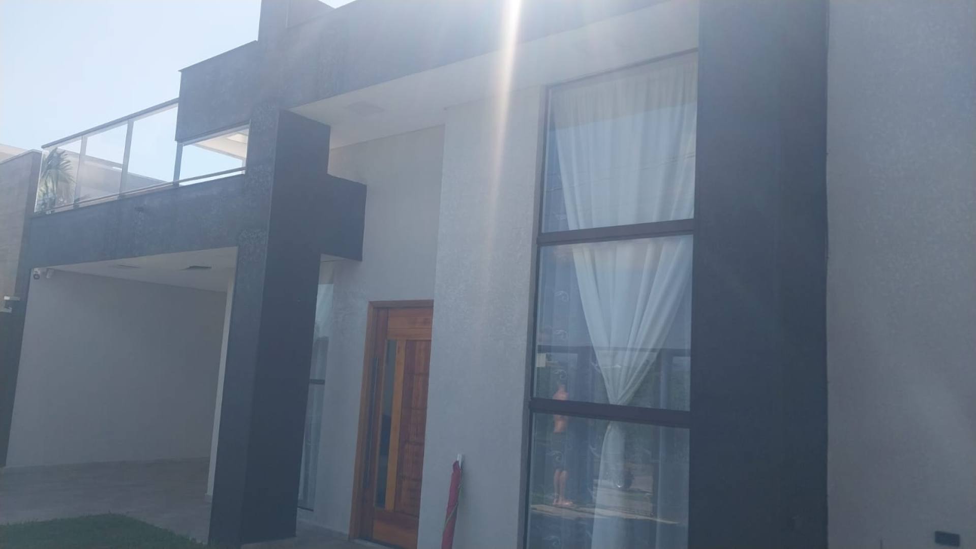 LINDA CASA COM PISCINA