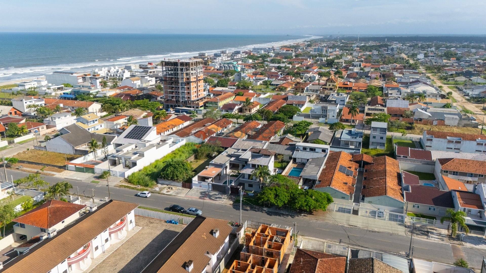 Residência nova - Balneário Eliana