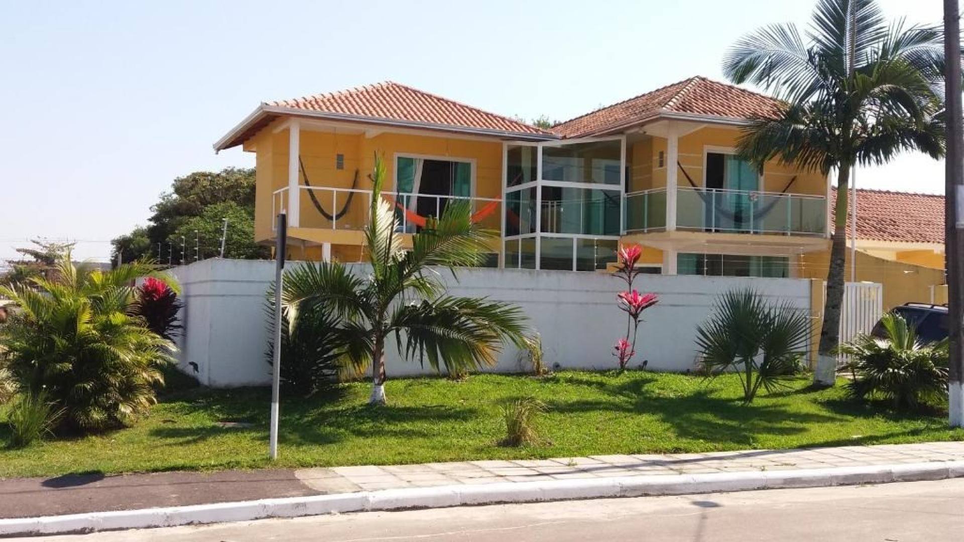 Sobrado à venda, Piçarras - Guaratuba/PR