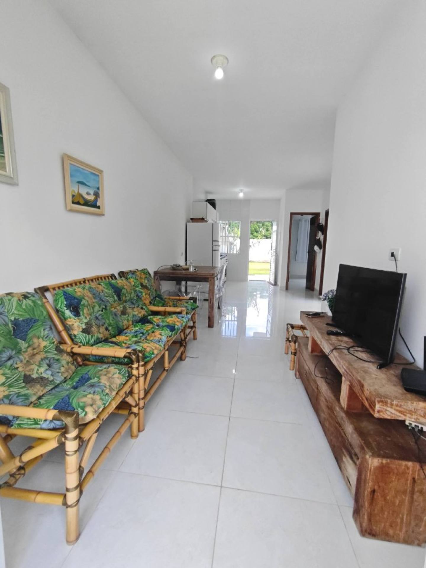 Casa Mobiliada a 500 Metros do Mar em Guaratuba