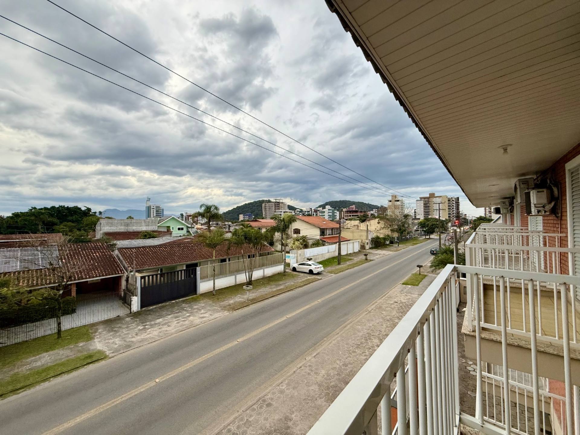 Apartamento com 3 quartos no centro de Guaratuba