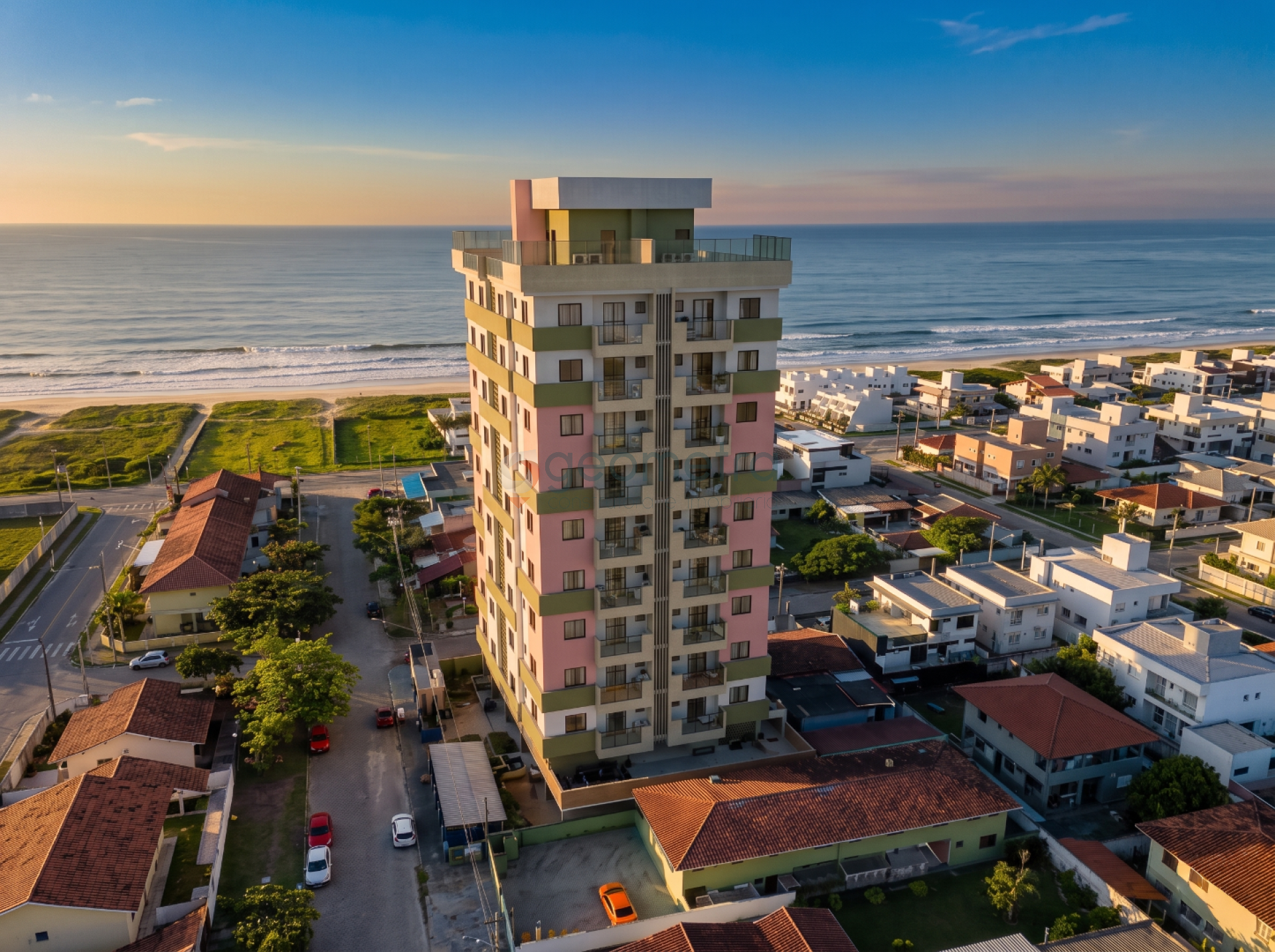 Apartamento Para Vender com 03 quartos 1 suítes no bairro Balneário Eliana em Guaratuba