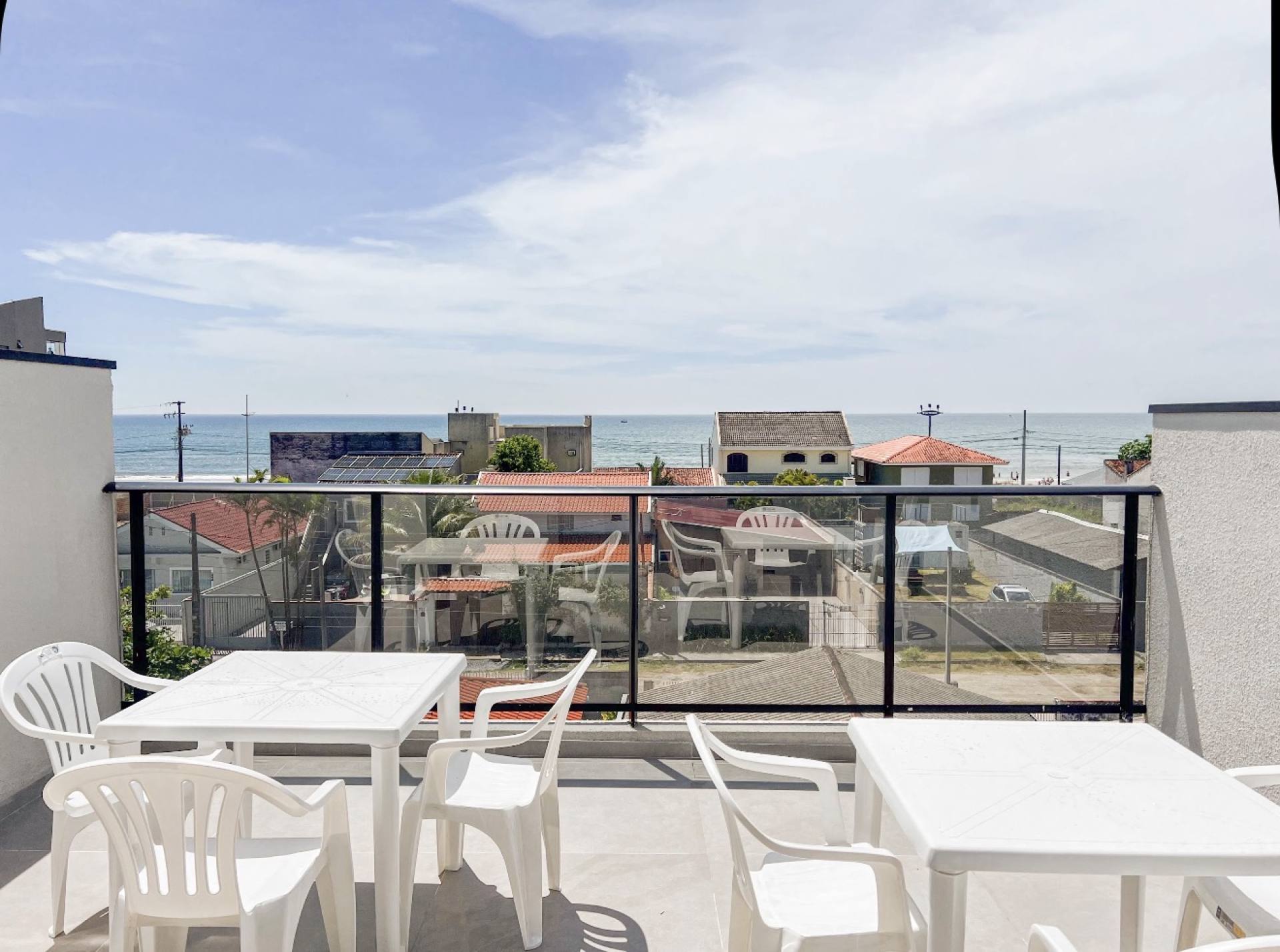 Cobertura Duplex Mobiliada com Vista Mar em Matinhos
