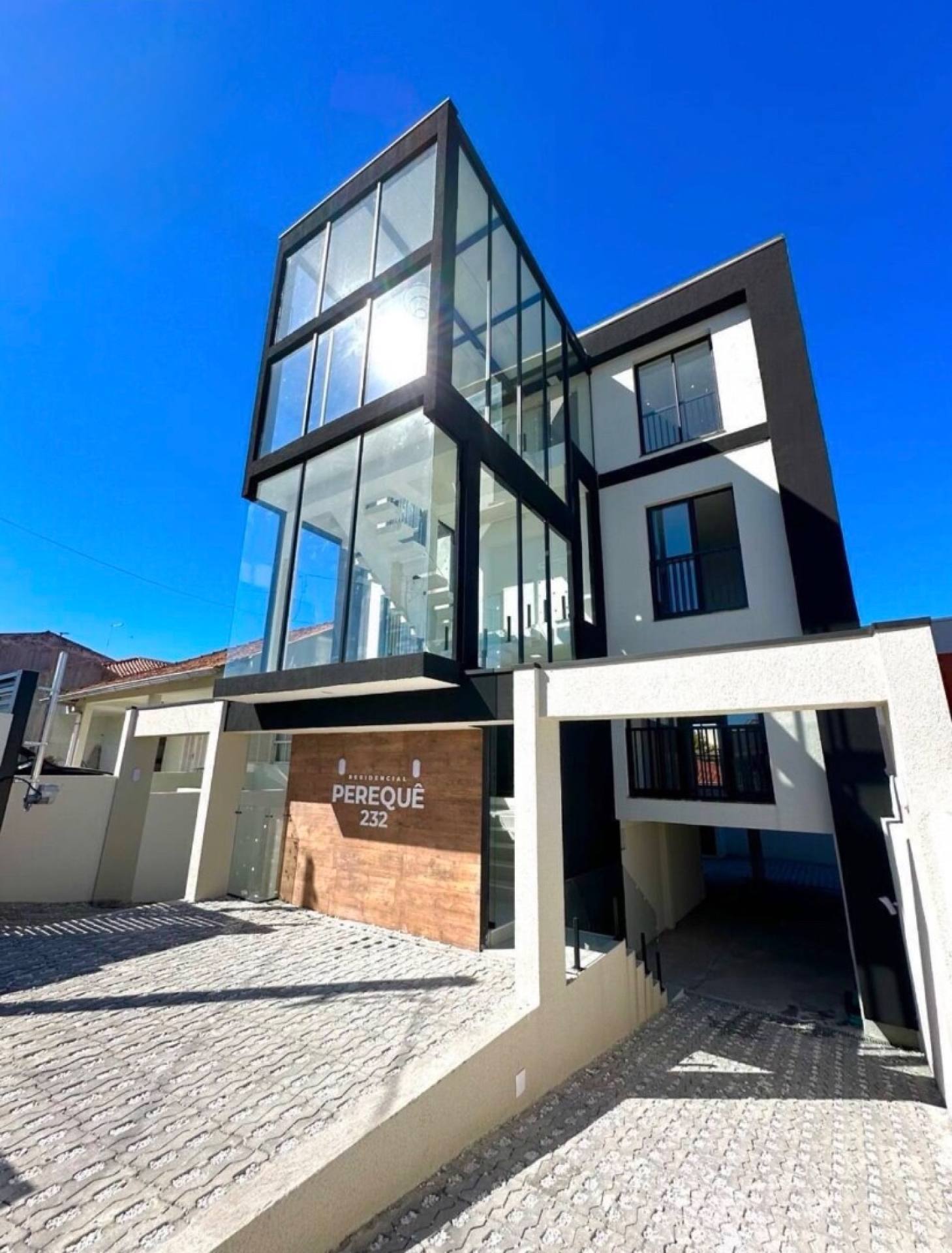 Cobertura Duplex Mobiliada com Vista Mar em Matinhos