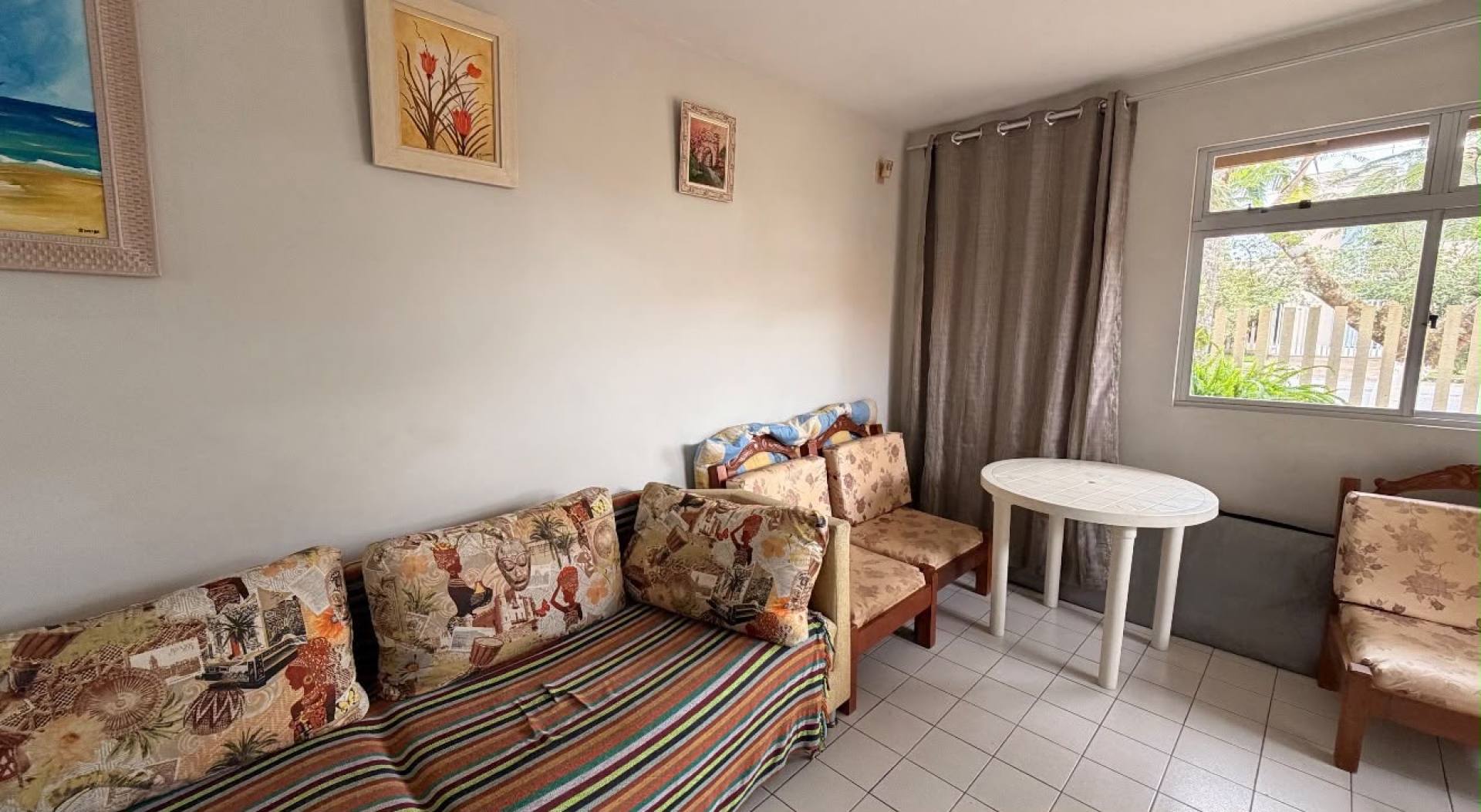Casa no Condomínio Clube Eliana