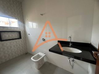 Casa no Jardim Adriana à Venda