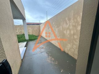 Casa Esquina no Jardim Adriana à Venda