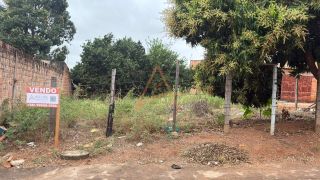 Terreno Serra Dourada à Venda