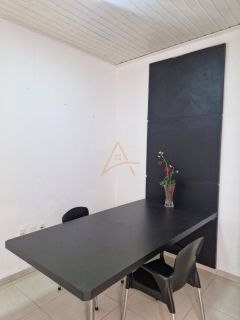 ? ALUGO SALA COMERCIAL
