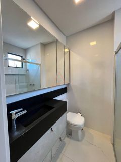 Apartamento Para Vender 3 suítes no bairro Castelo Branco em Itapema