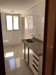 Apartamento Para Alugar com 02 quartos 01 suítes no bairro Parque Sagrada Familia em Rondonópolis