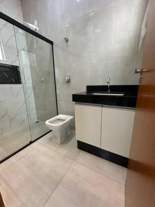 Casa Para Vender no bairro Villa Operária em Rondonópolis