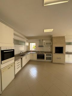 Casa Para Vender no bairro Parque Sagrada Familia em Rondonópolis