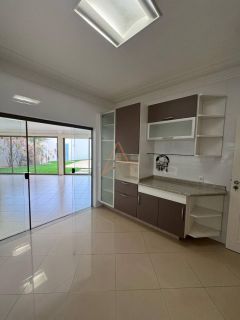 Casa Para Vender no bairro Parque Sagrada Familia em Rondonópolis