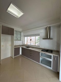 Casa Para Vender no bairro Parque Sagrada Familia em Rondonópolis