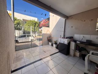 *VENDO SALÃO Comercial (com 4 KIT NET)*.                                                                        ▪️ 01 Salão de 80m² com WC de esquina c/2 portas d acessos                                                                                     