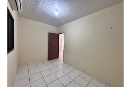Casa Para Vender com 2 quartos no bairro Jardim Maria Tereza em Rondonópolis