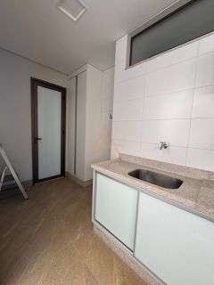 Casa de Condomínio Para Vender 3 suítes no bairro Escolha um bairro... em Rondonópolis