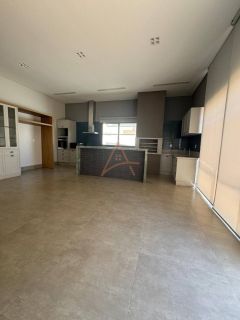 Casa de Condomínio Para Vender 3 suítes no bairro Escolha um bairro... em Rondonópolis