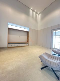 Casa de Condomínio Para Vender 3 suítes no bairro Escolha um bairro... em Rondonópolis