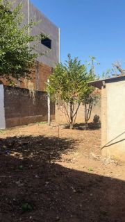 Casa Para Vender com 02 quartos no bairro Centro em Rondonópolis