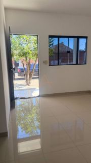 Casa Para Vender com 02 quartos no bairro Centro em Rondonópolis