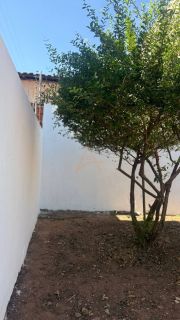 Casa Para Vender com 02 quartos no bairro Centro em Rondonópolis