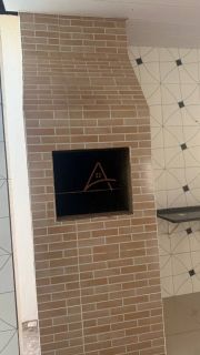 Casa Para Vender com 02 quartos no bairro Centro em Rondonópolis