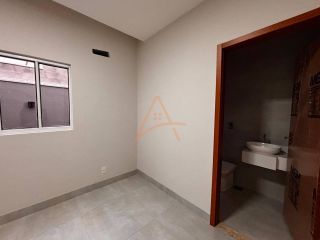 Casa Para Vender 2 suítes no bairro Granville II em Rondonópolis