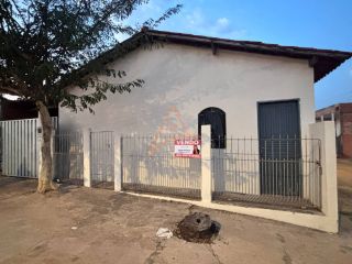 Casa de Vila Para Vender com 01 quartos no bairro Villa Duarte em Rondonópolis
