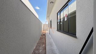 Casa Para Vender com 02 quartos 01 suítes no bairro Loteamento Green Valley em Rondonópolis