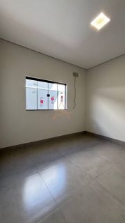 Casa Para Vender com 02 quartos 01 suítes no bairro Loteamento Green Valley em Rondonópolis