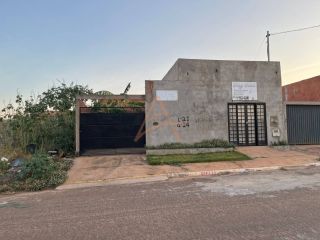 Casa Em Construção Para Vender no bairro Parque Rosa Bororo em Rondonópolis