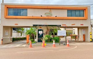 Apartamento Térreo à Venda no Residencial Acácia